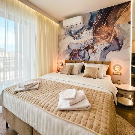 Waterfront Luxury Suites Βελιγράδι Εξωτερικό φωτογραφία