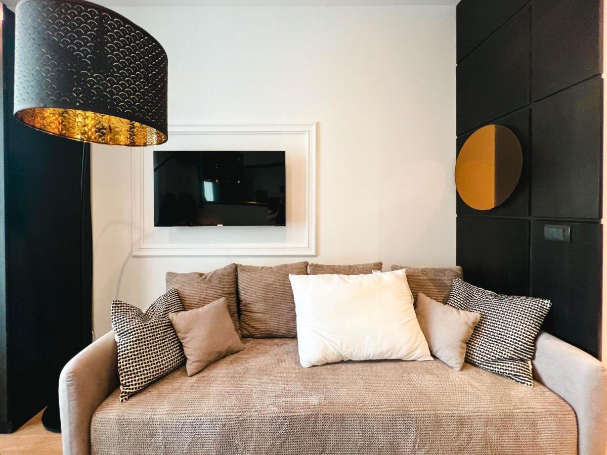 Waterfront Luxury Suites Βελιγράδι Εξωτερικό φωτογραφία