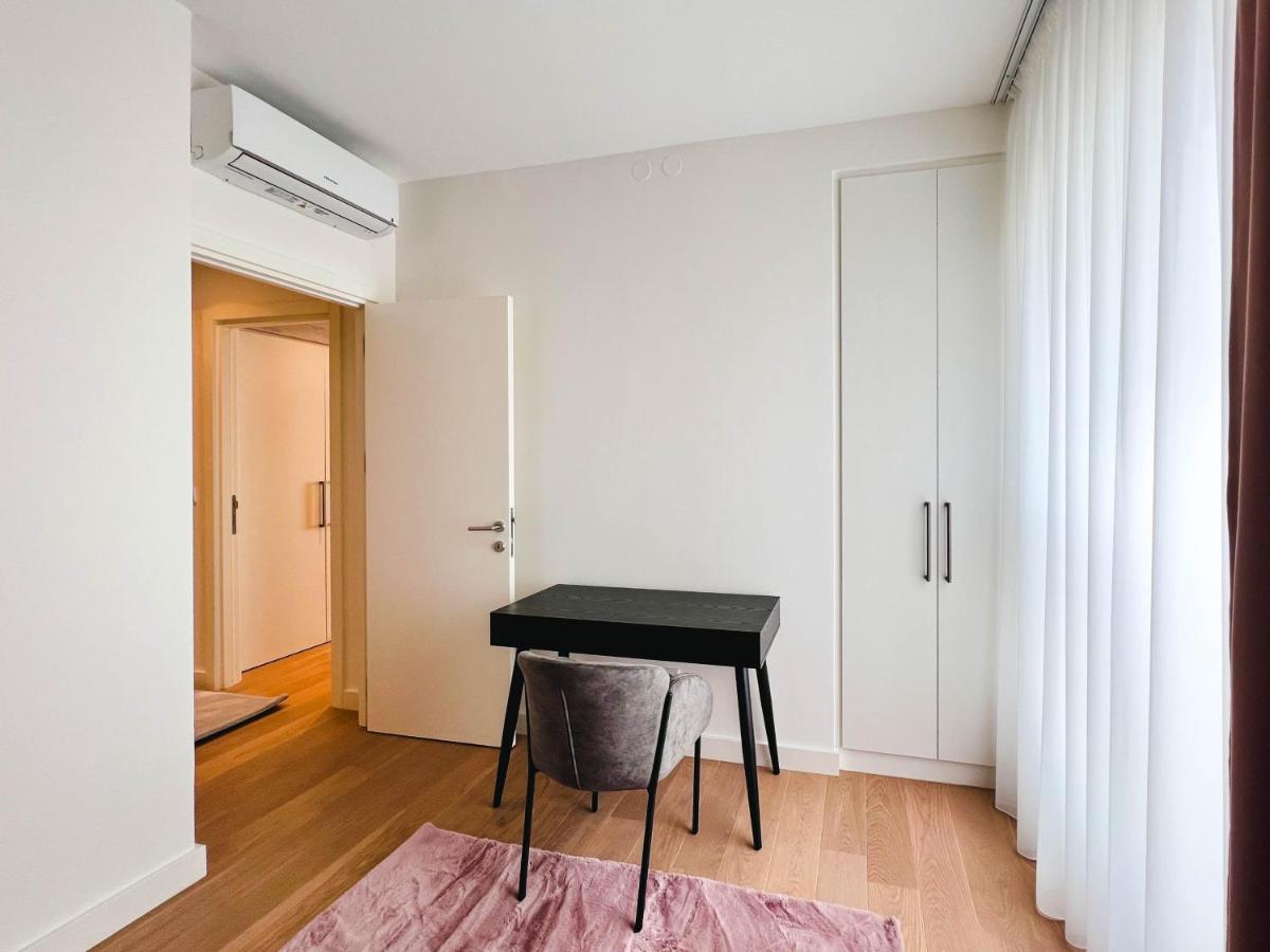 Waterfront Luxury Suites Βελιγράδι Εξωτερικό φωτογραφία